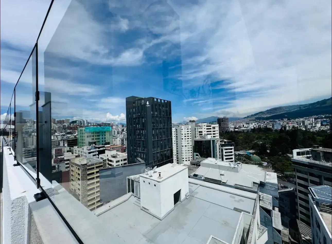 Suite Harmony Κίτο 0*,  Ισημερινός